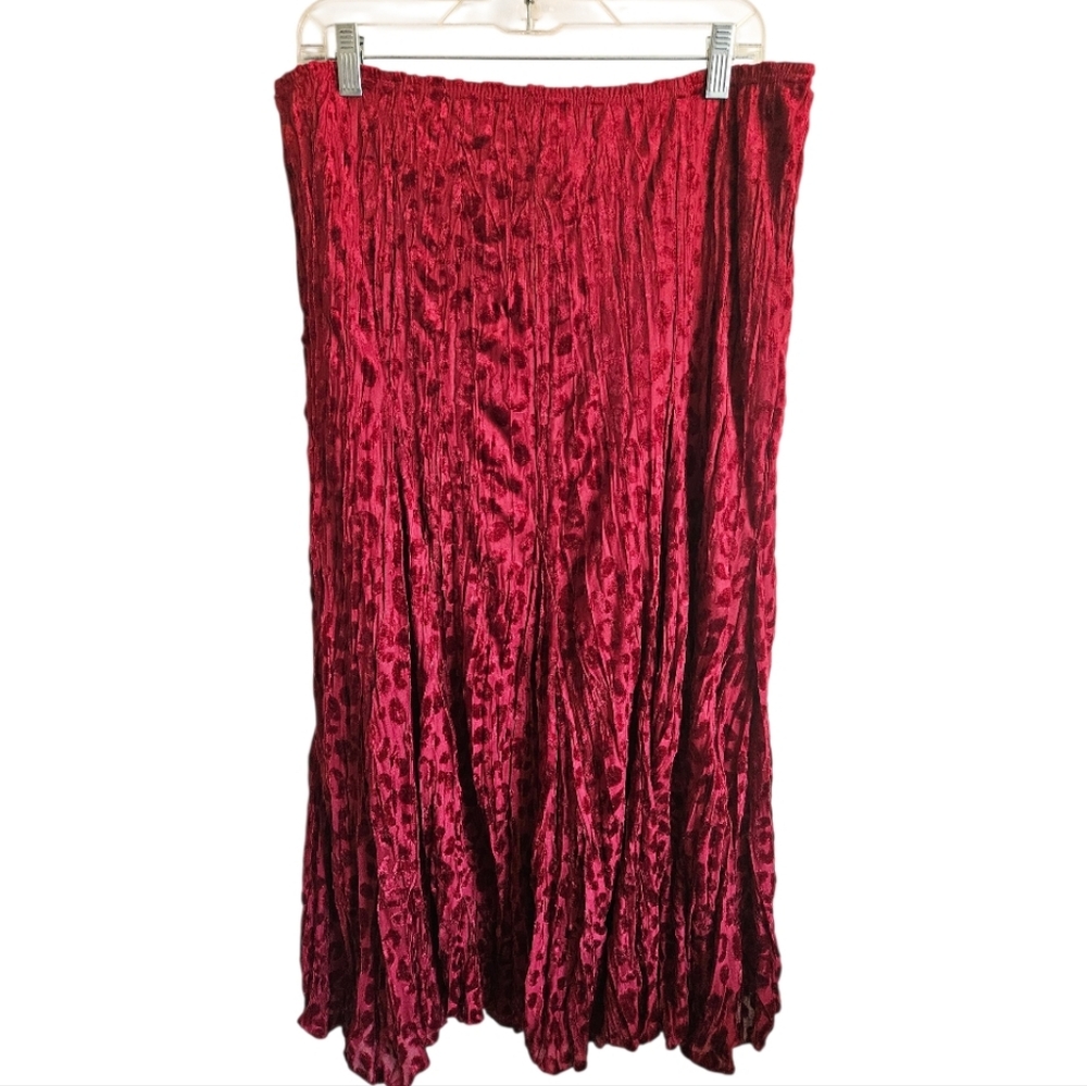 Vintage 90s Rafael Elegant Red Velvet Skirt Size L.